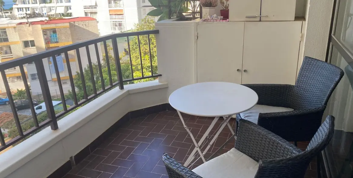 Venta de apartamento en planta media en Marbella 5