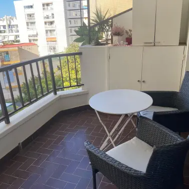 Продажа апартаментов на среднем этаже в Marbella