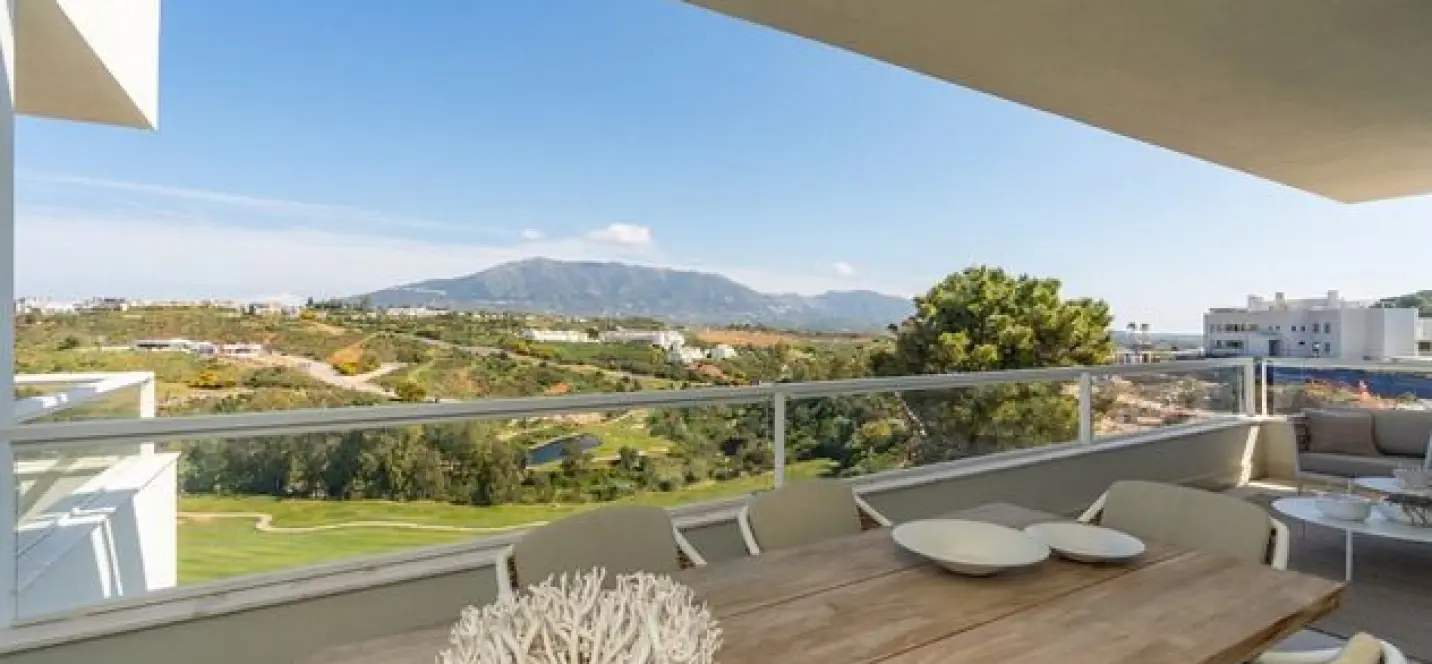 Sale of middle floor apartment in La Cala Golf 0