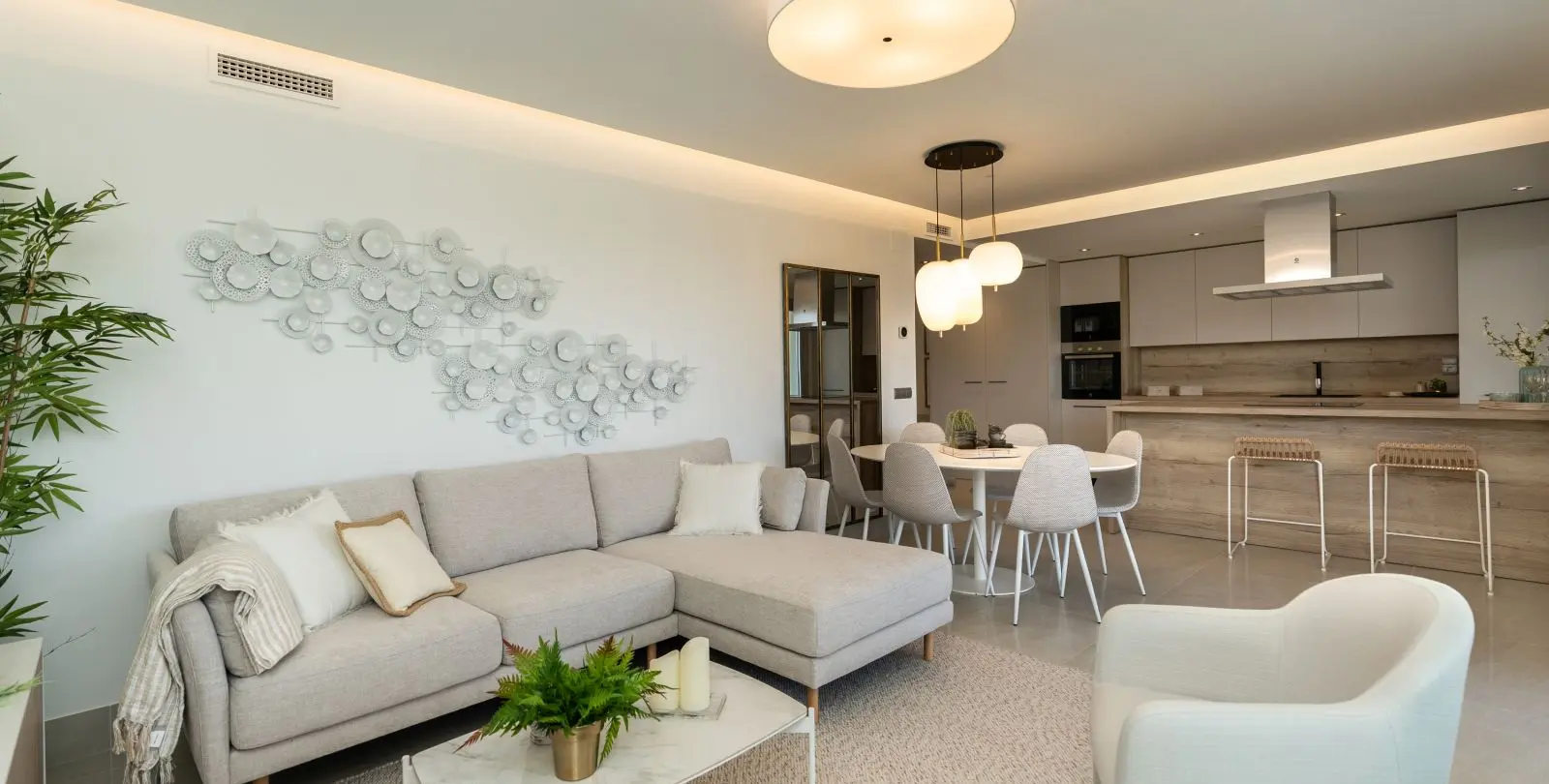 Sale of middle floor apartment in La Cala Golf 12