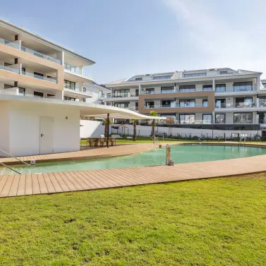 Sale of ground floor apartment in Higueron
