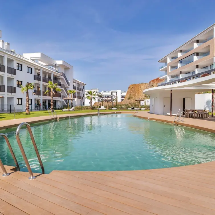 Sale of ground floor apartment in Higueron
