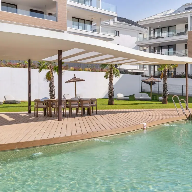 Sale of ground floor apartment in Higueron