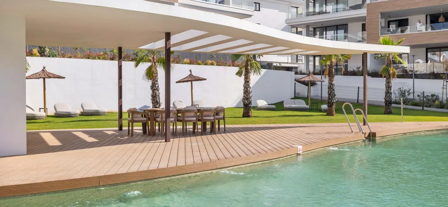 Sale of ground floor apartment in Higueron 4