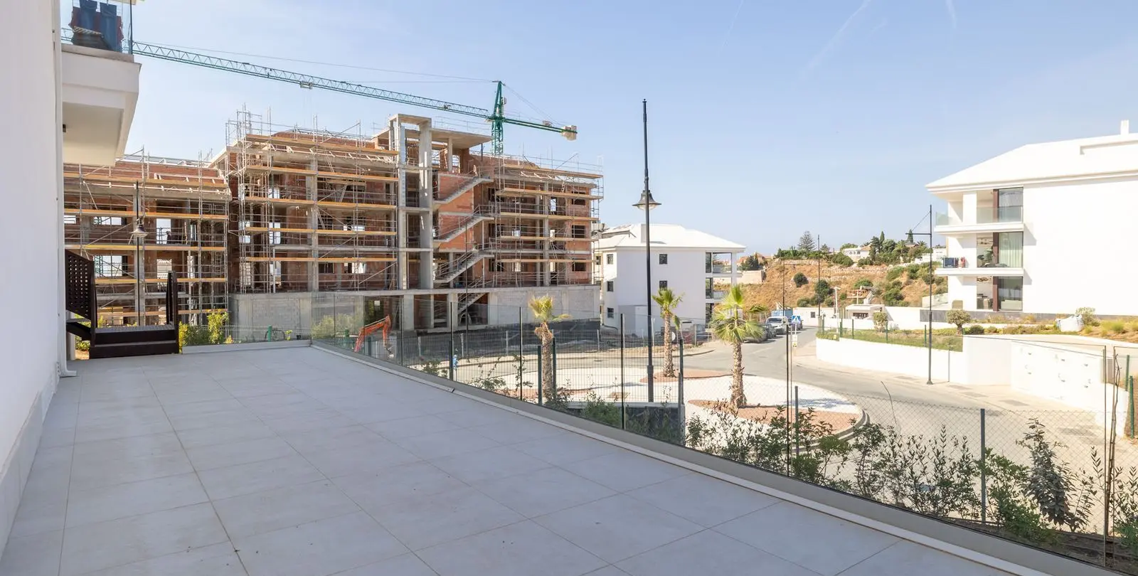 Sale of ground floor apartment in Higueron 9