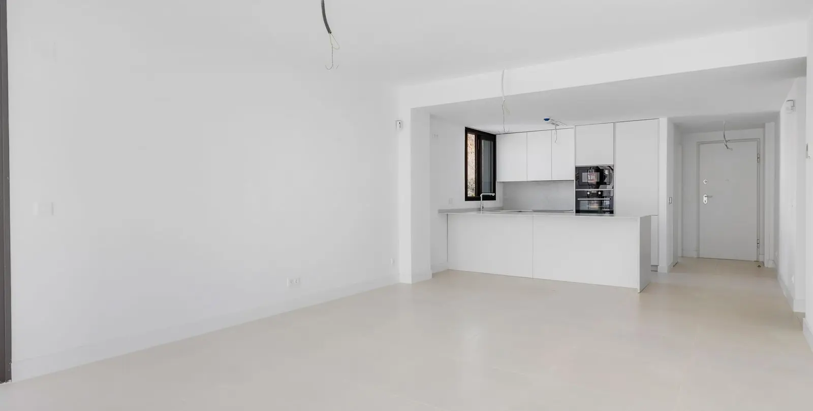 Sale of ground floor apartment in Higueron 14