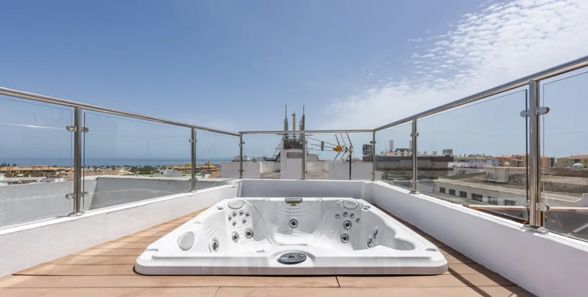 Продажа двухуровневого пентхауса в San Pedro de Alcántara 6