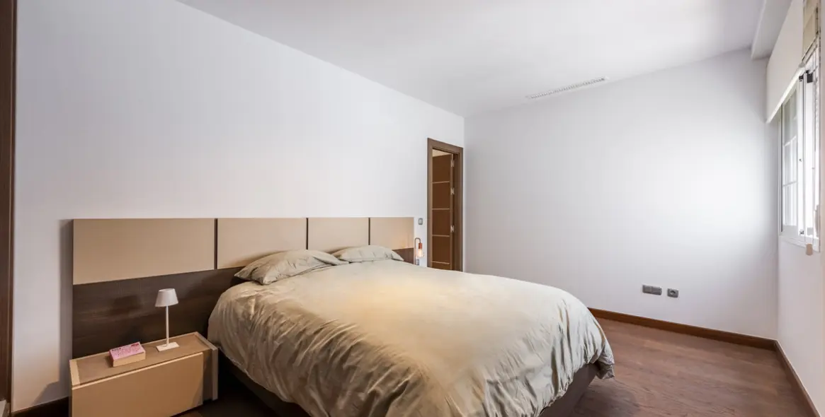Продажа двухуровневого пентхауса в San Pedro de Alcántara 18