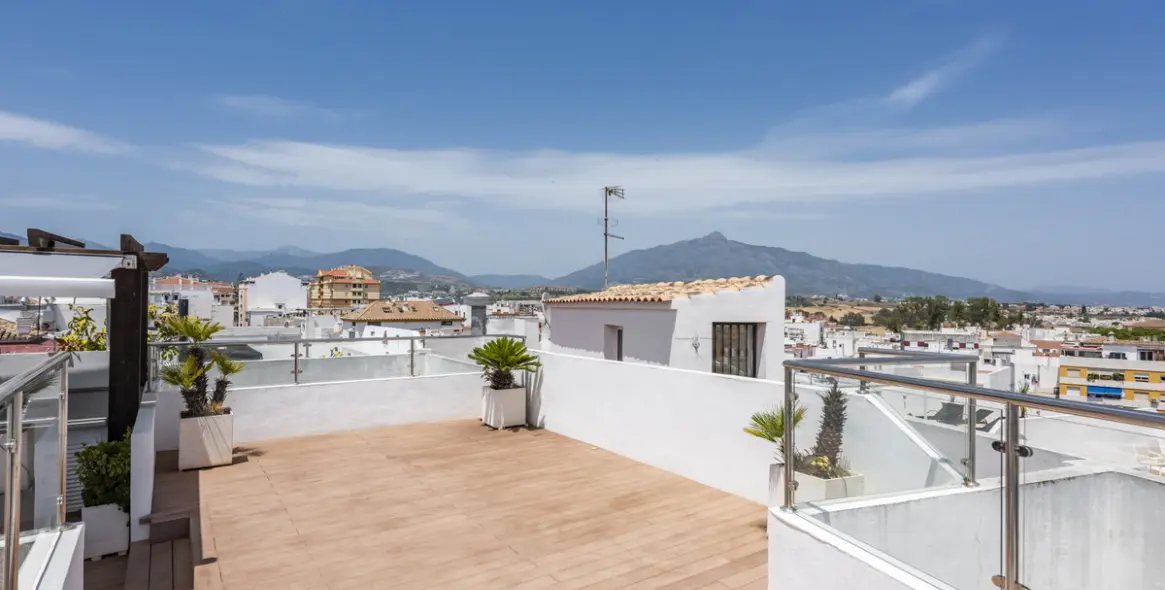 Продажа двухуровневого пентхауса в San Pedro de Alcántara 23