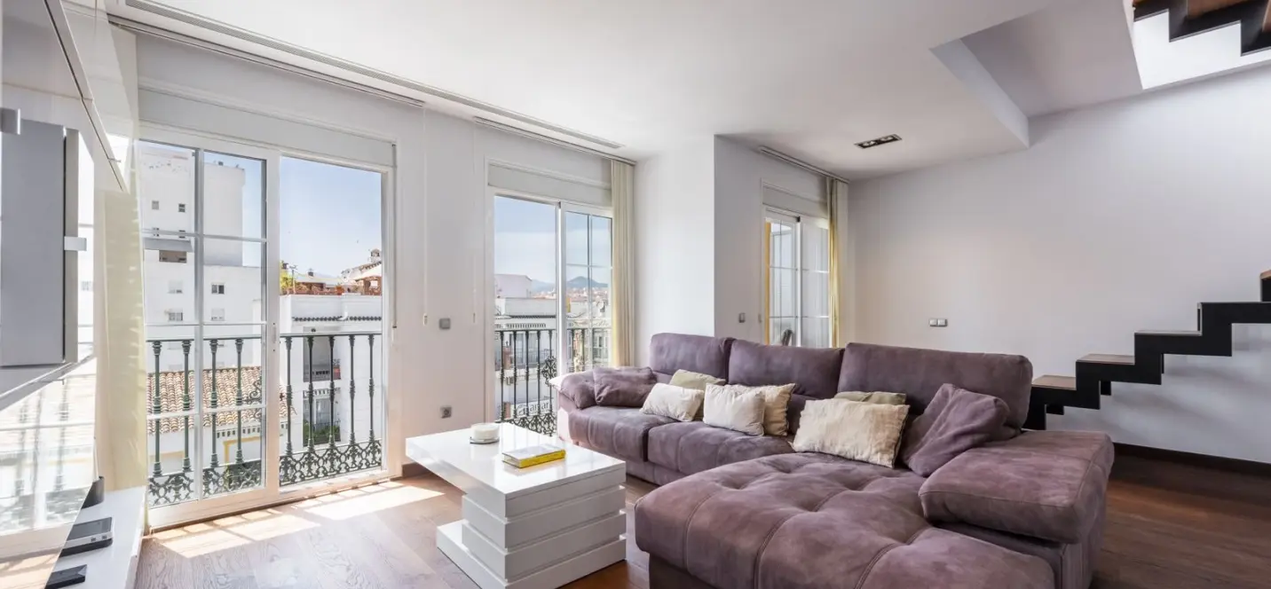Sale of penthouse duplex in San Pedro de Alcántara 4