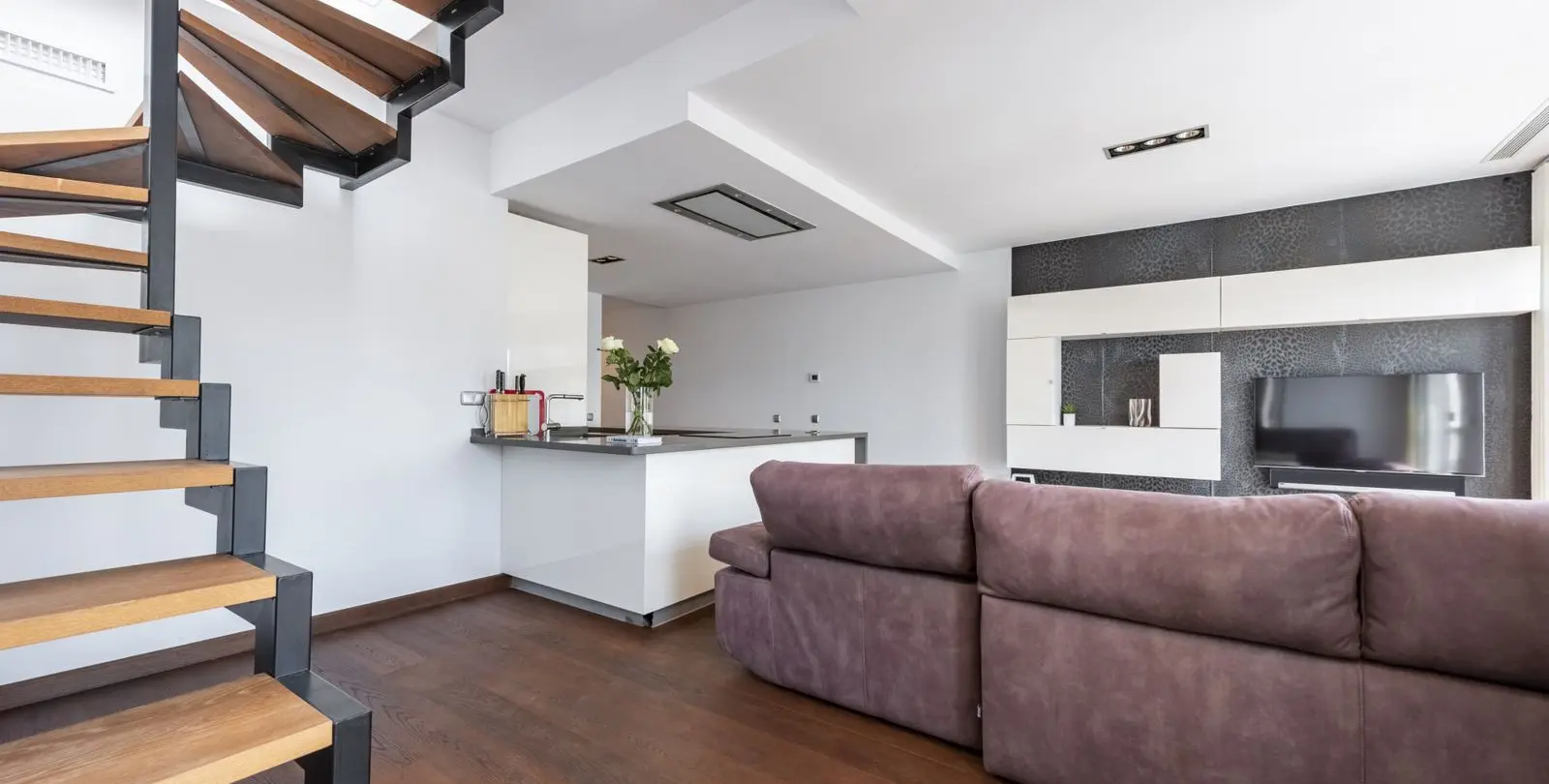 Sale of penthouse duplex in San Pedro de Alcántara 8