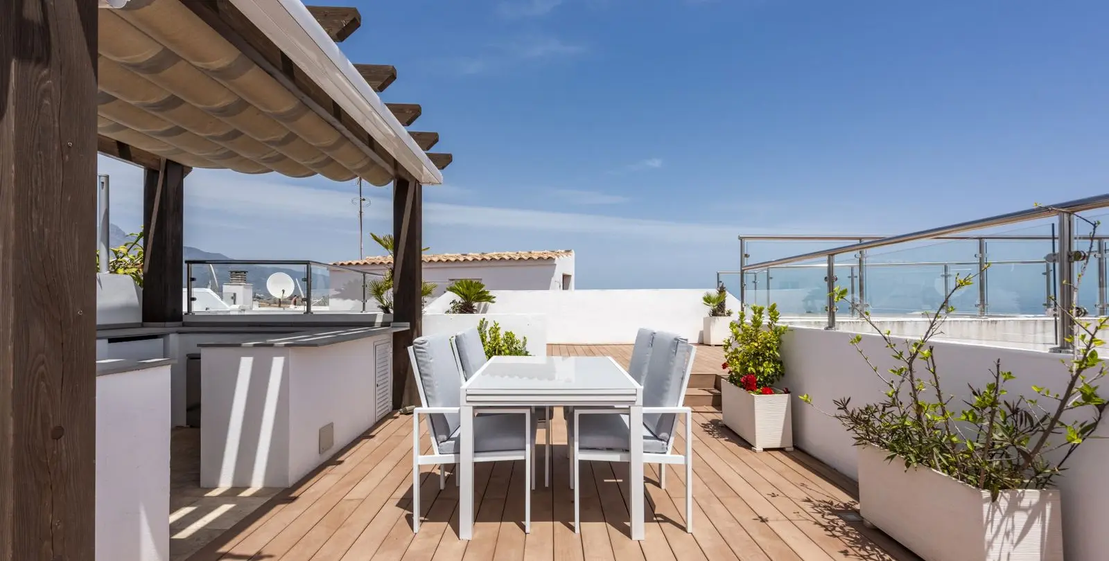 Sale of penthouse duplex in San Pedro de Alcántara 9