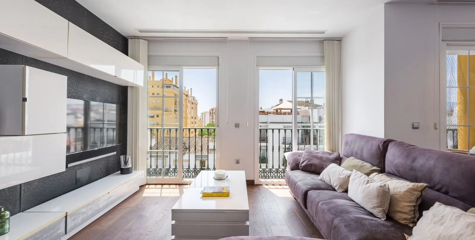 Sale of penthouse duplex in San Pedro de Alcántara 13
