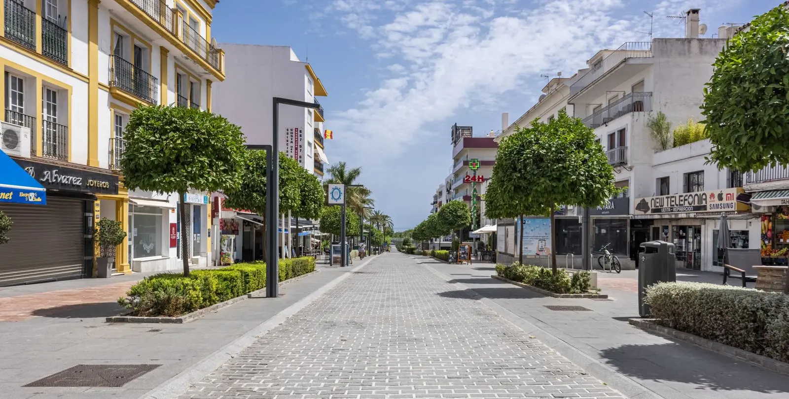 Sale of penthouse duplex in San Pedro de Alcántara 29