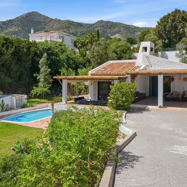 Sale of detached villa in Mijas