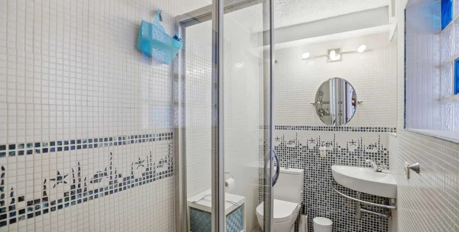 Sale of detached villa in Mijas 44