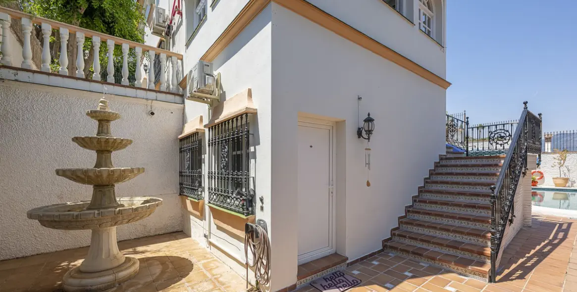 Sale of detached villa in Mijas 6