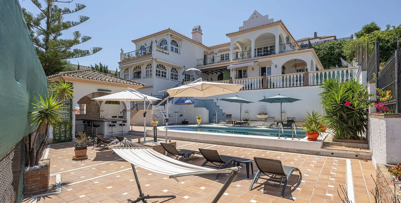 Sale of detached villa in Mijas 1