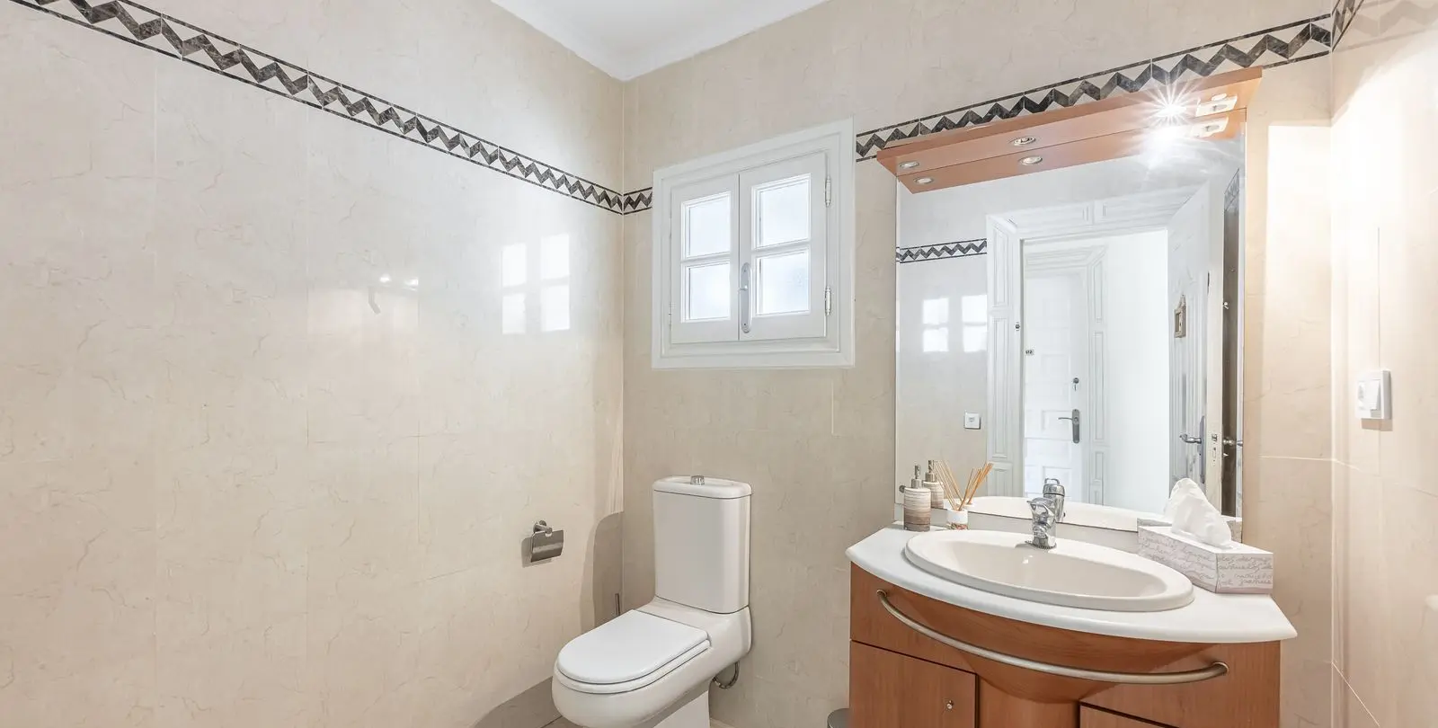 Sale of detached villa in Mijas 24