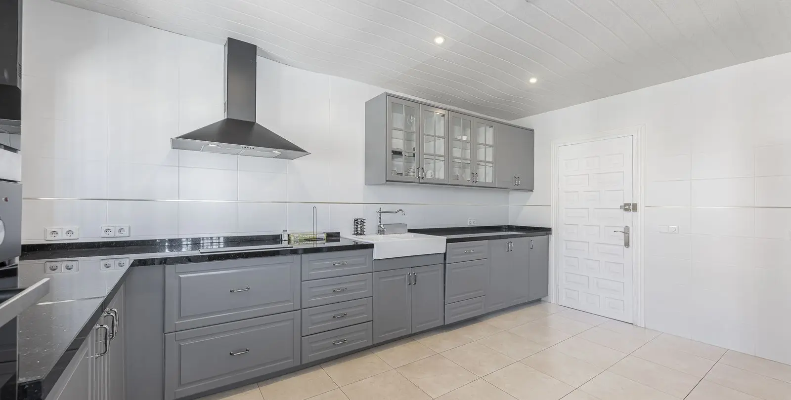 Sale of detached villa in Mijas 26