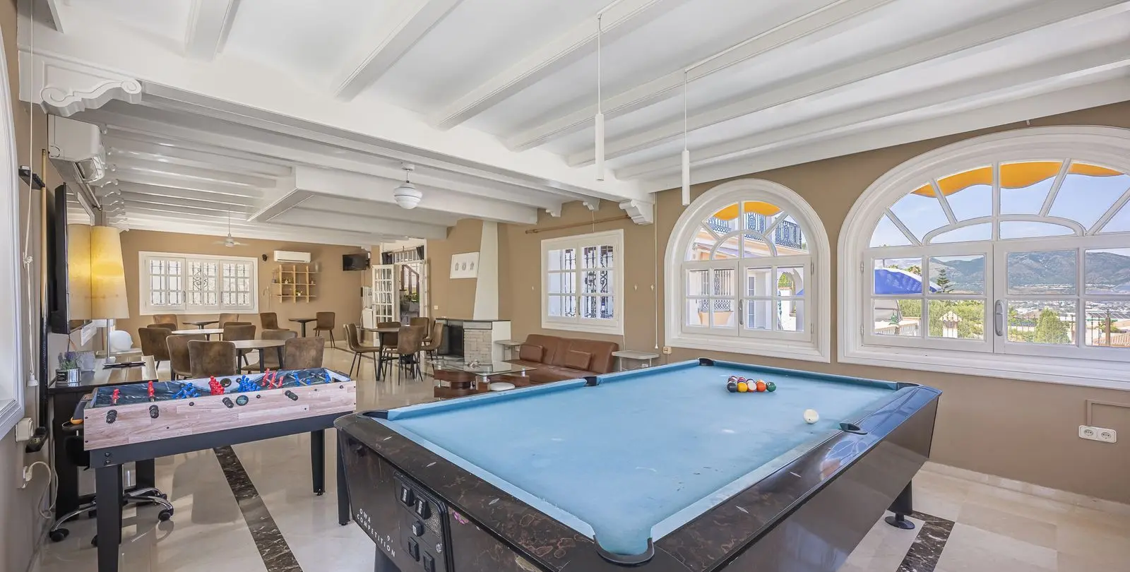 Sale of detached villa in Mijas 40