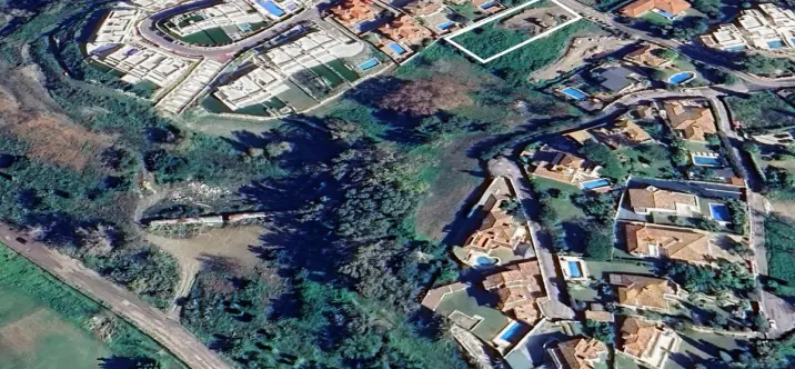 Venta de parcela residencial en San Pedro de Alcántara 4