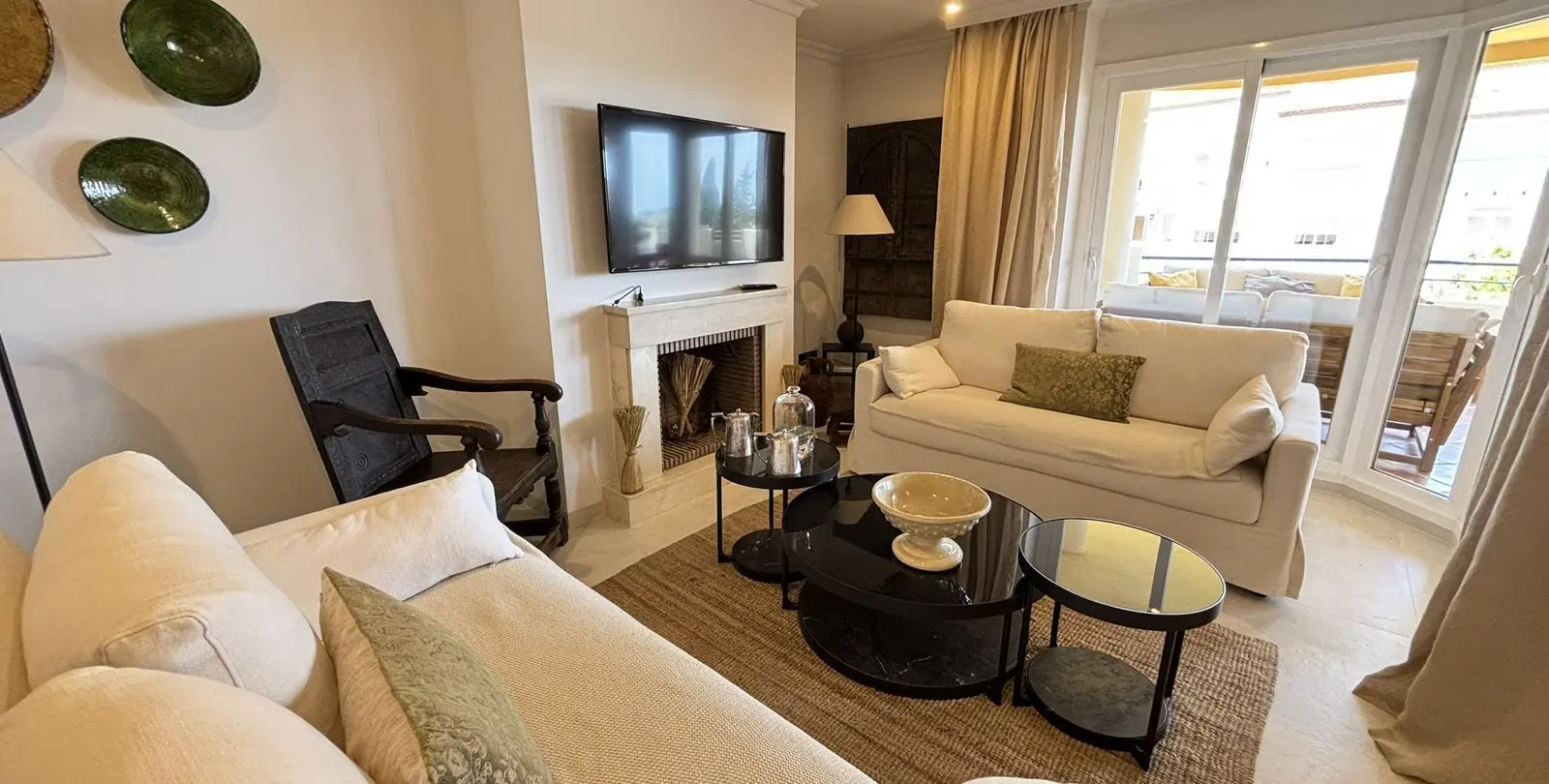 Venta de apartamento en planta baja en Aloha 3