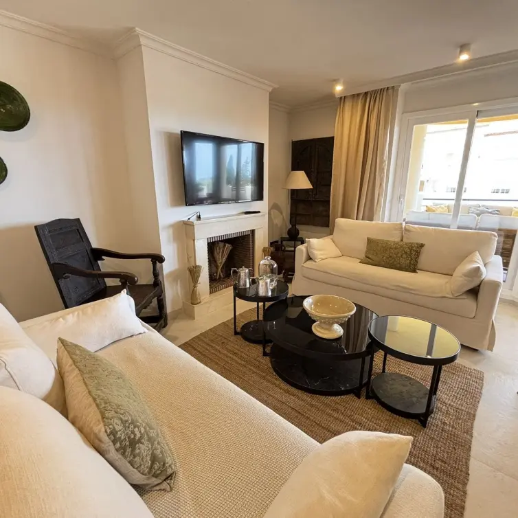 Venta de apartamento en planta baja en Aloha