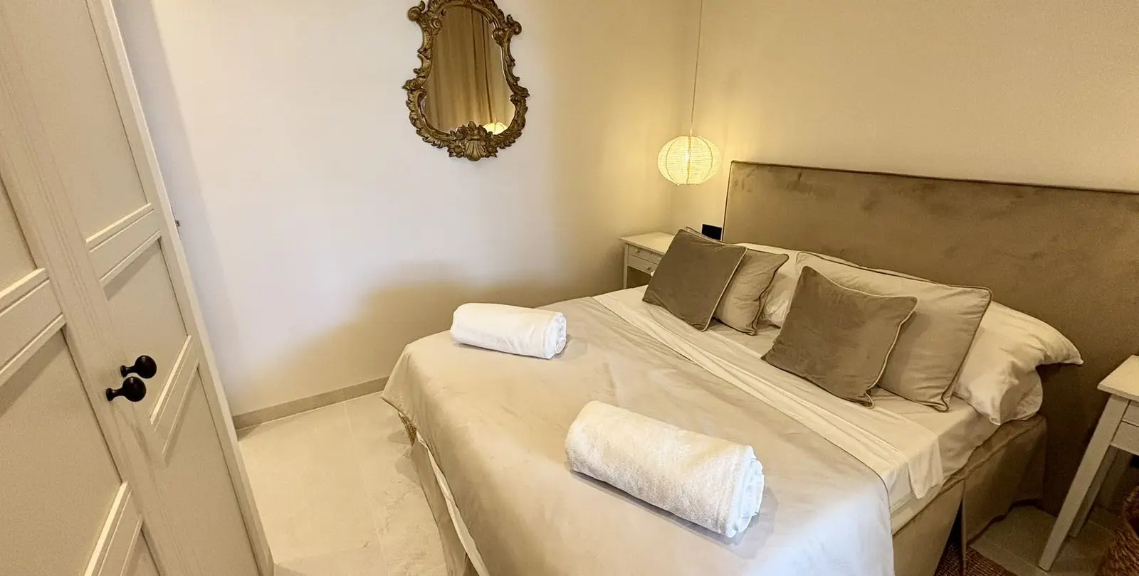 Venta de apartamento en planta baja en Aloha 6