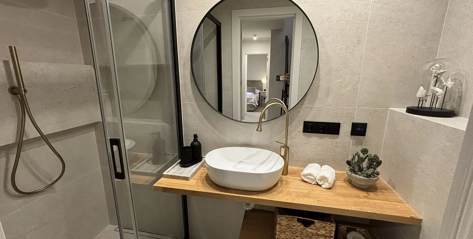 Venta de apartamento en planta baja en Aloha 11