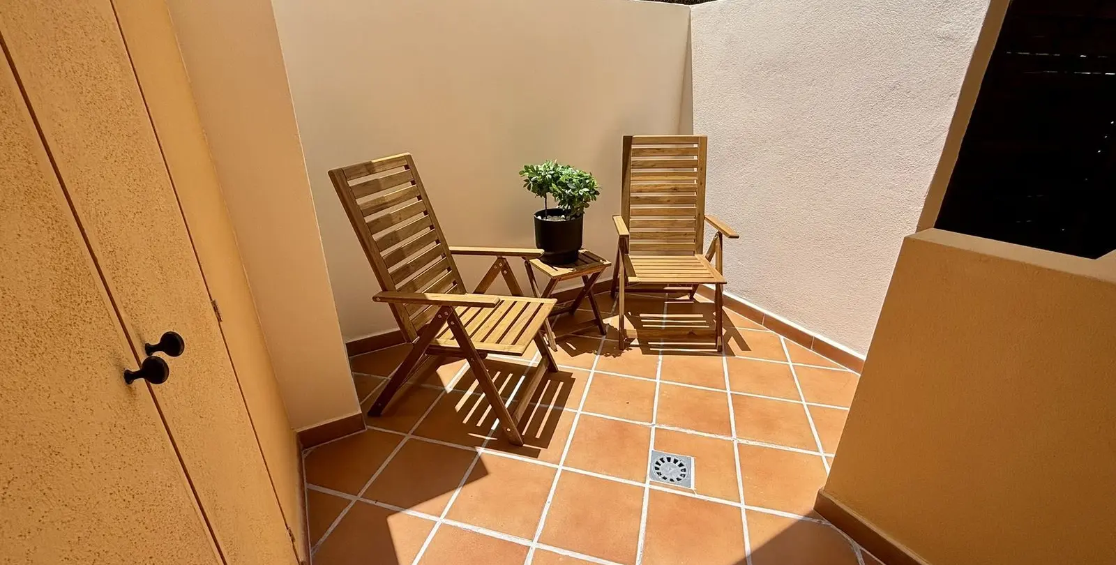 Venta de apartamento en planta baja en Aloha 42