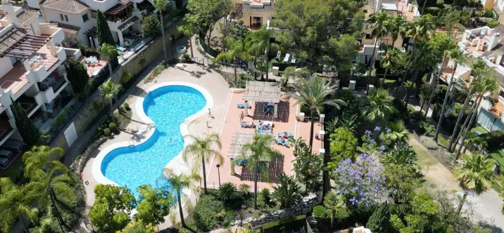 Venta de adosado en Nueva Andalucía 2