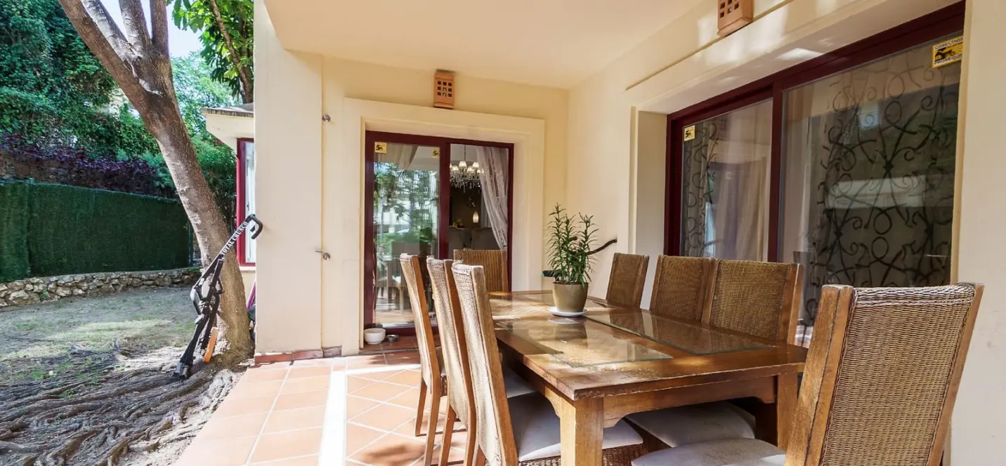 Sale of townhouse in Nueva Andalucía 3