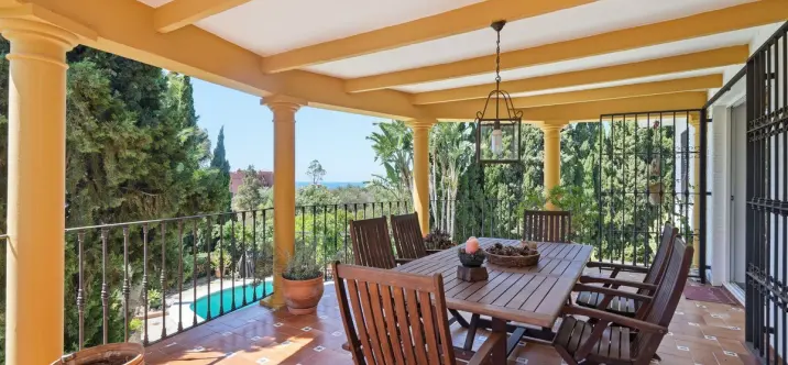 Sale of detached villa in Benalmadena 2