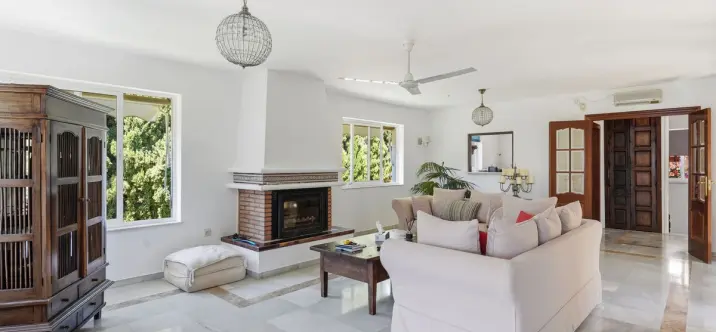 Sale of detached villa in Benalmadena 3