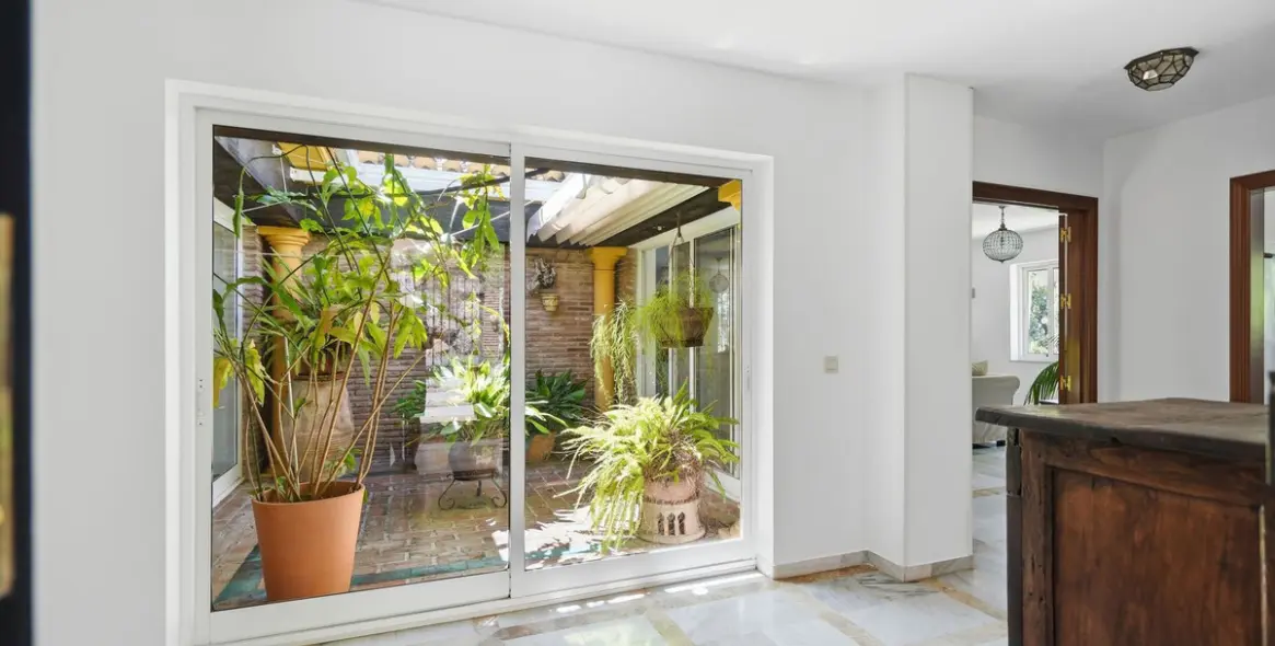 Sale of detached villa in Benalmadena 8