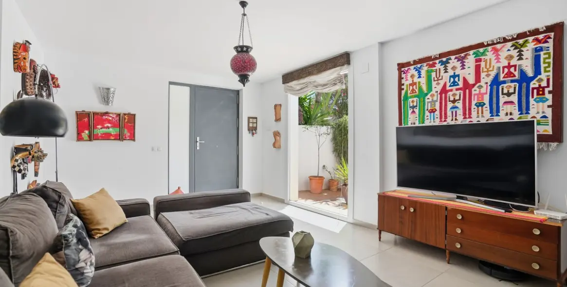 Sale of detached villa in Benalmadena 32