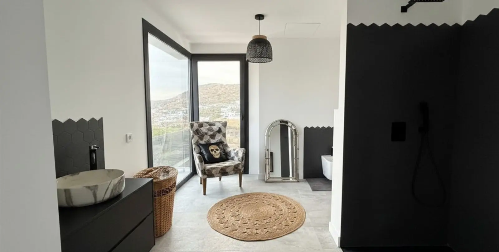 Sale of detached villa in Coín 18