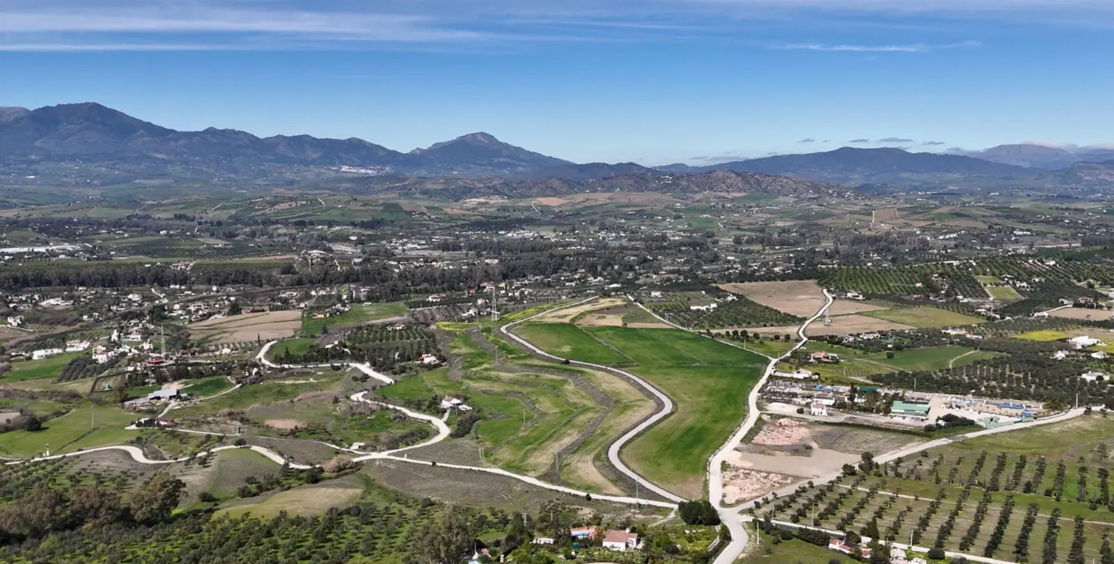 Sale of detached villa in Coín 25