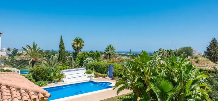 Venta de villa independiente en Atalaya 1