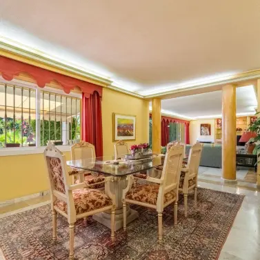 Venta de villa independiente en Atalaya