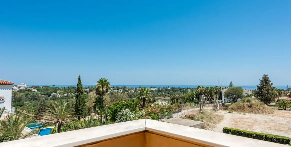 Venta de villa independiente en Atalaya 29