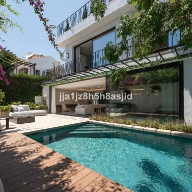 Venta de villa independiente en The Golden Mile