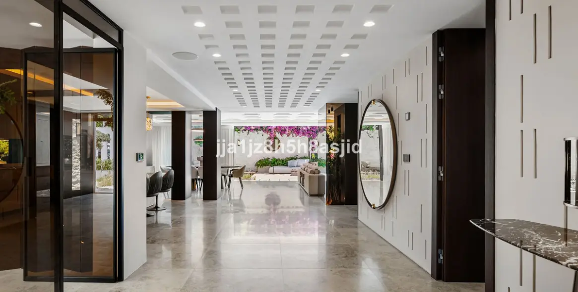 Venta de villa independiente en The Golden Mile 17