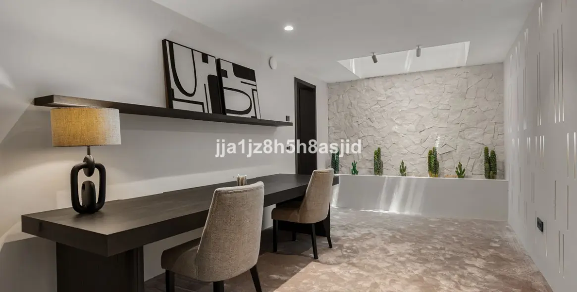 Venta de villa independiente en The Golden Mile 32