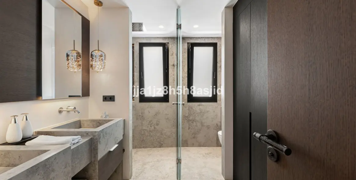Venta de villa independiente en The Golden Mile 45