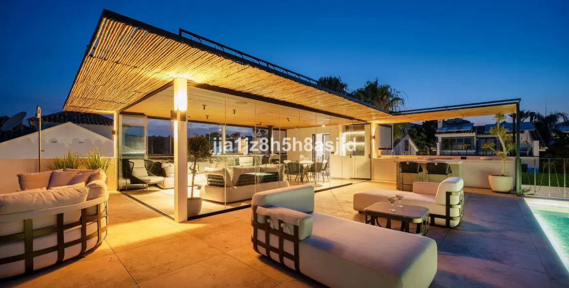 Venta de villa independiente en The Golden Mile 90