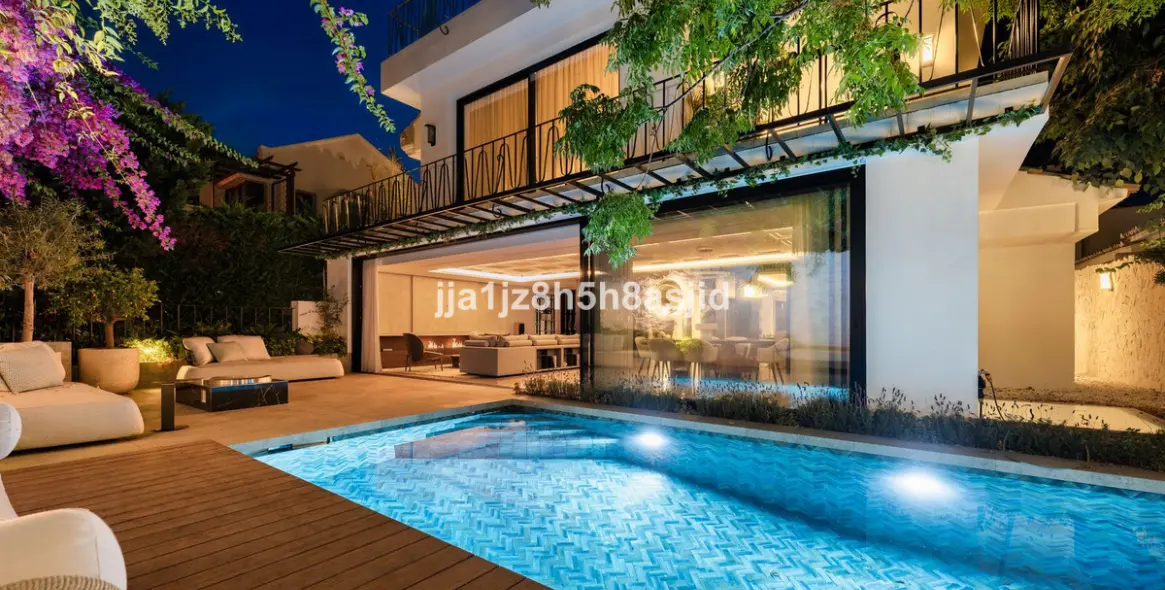 Venta de villa independiente en The Golden Mile 93
