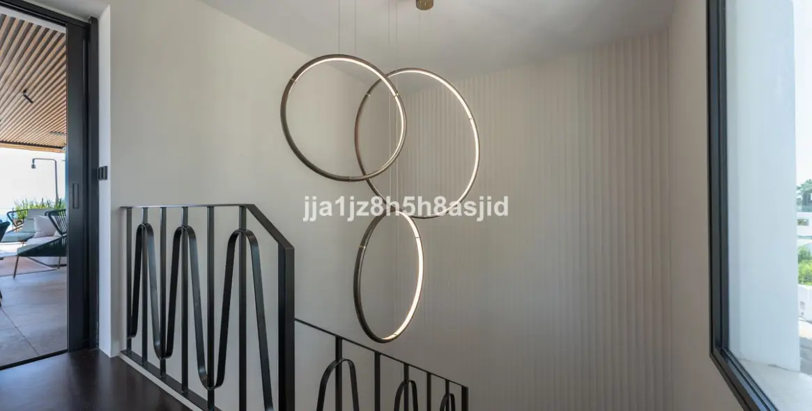 Venta de villa independiente en The Golden Mile 98