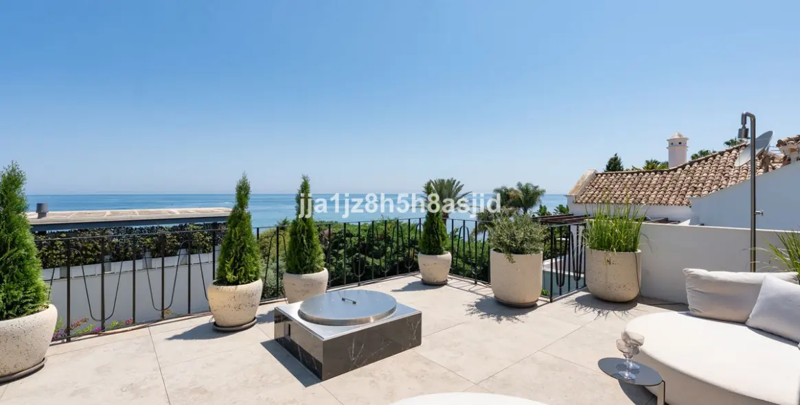 Venta de villa independiente en The Golden Mile 107